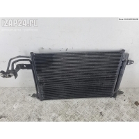 Радиатор охлаждения (конд.) Volkswagen Golf-5 2005
