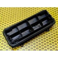 Решетка вентиляционная Nissan Juke F15 2011 77008AX60A