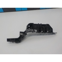 Кронштейн переднего бампера правый Honda Accord VII (2003 - 2008) 71193SEA003