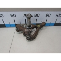 Кулак поворотный передний правый Mercedes Benz W203 (2000 - 2006) 2043320201