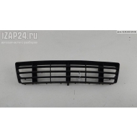 Решетка (заглушка) в бампер Перед. Audi A6 C5 (1997-2005) 1998 4B0807683