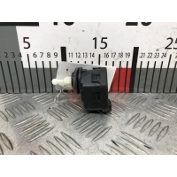 Корректор фар Volkswagen Golf 4 (1997-2004) 2002 1J0941295C,1J0941295C
