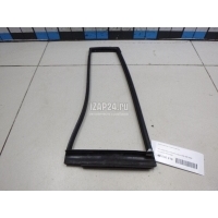 Уплотнитель стекла двери Mitsubishi Pajero/Montero Sport (K9) (1997 - 2008) MR237980
