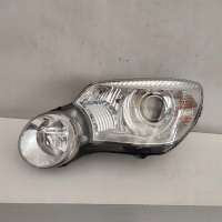 Фара левая передняя skoda йети ксенон 08 - 11 5l1941015b