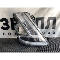 фара правая Volvo FH5 23752678,24056514