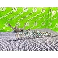 Болты двигателя Audi A6 C5 Avant Quattro 2003 N90592101, N90592101, N90775001, N0139655, N10158203, N90312901, N0102213, N0447033, 058133479A, N90824401, N10528402, N0902619