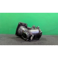 Патрубок впускного коллектора Mercedes E W212 2012 A 651 090 00 28