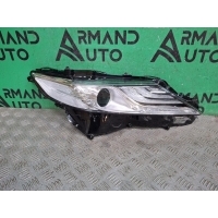 Стекло фары Toyota Camry 8 XV70 2017-2021 8113133E10, 8