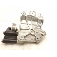 Кронштейн кондиционера Mitsubishi Pajero Sport KS 2023 7813A676