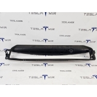 Диффузор вентилятора Tesla Model S 2018 1057847-00