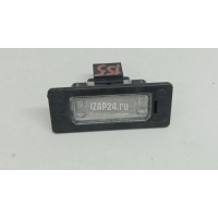 Фонарь подсветки номера VAG Fabia (2007 - 2015) 8T0943021