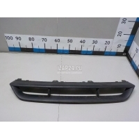 Решетка в бампер центральная VAG Q7 [4L] (2005 - 2015) 4L080768301C
