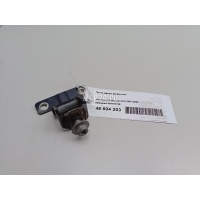 Петля двери багажника Mitsubishi Outlander (CU) (2001 - 2008) MR304435