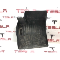 Коврики в салон передний левый Tesla Model S 2018 6005972-00-C,1047686-00-E,01815