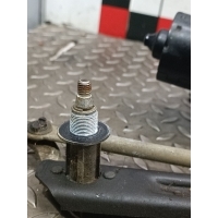Механизм стеклоочистителя (трапеция дворников) Volkswagen Passat 1991 357955605
