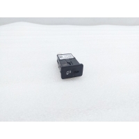 Адаптер USB Mercedes-Benz GLB-Class X247 2021 A2478203802, A247820380280, 2478203802