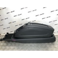 подлокотник Citroen C4 Picasso Grand B78 2014 9677280977, 9677314177