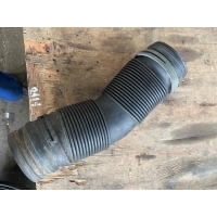 Патрубок воздушного фильтра Skoda Roomster 2007 6Q0129684C
