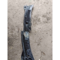 Дождевик Nissan Almera Tino 2001 66863BU200