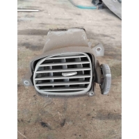 Дефлектор обдува салона Nissan Almera Tino 2001 68760BU200