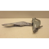 Петля капота левая Mazda Mazda 3 (BK) (2002 - 2009) B32H52420A