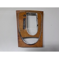 Накладка декоративная Mercedes Benz W211 E-Klasse (2002 - 2009) 2116802336