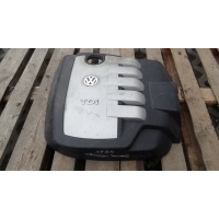 Volkswagen touareg i 2005 год крышка крышка двигателя 070103927