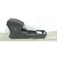 Подлокотник Nissan X-Trail T30 2004