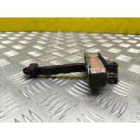 Ограничитель открывания двери Toyota Land Cruiser (100) 1998-2007 Внедорожник 2004 6863060091, 6864060081