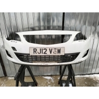 Бампер переднего передний opel astra j iv 2009 - 2012 цвет z40r