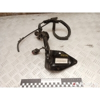 Ролик двери сдвижной Dodge Caravan 4 2001 04717753AB