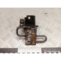 петля двери передней левой Volkswagen Bora 2002 4B0831411B