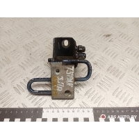 петля двери задней правой Volkswagen Touran 2008 1T0833412C