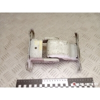 Петля двери задней правой Nissan Primastar 2004 312304K,66379