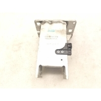 Кронштейн усилителя бампера Audi A5 8T 8K0807133D
