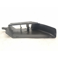 Воздухозаборник Audi A5 8T 8K0129618K, 8K0129618J