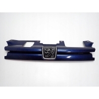 Решетка решетки радиатора бампера 9621133177 peugeot 306 96r