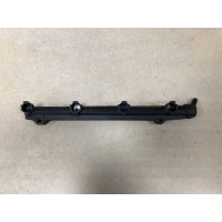 Рейка топливная (рампа) Volkswagen Volkswagen Polo (Sed RUS) 2011> 04E133320K