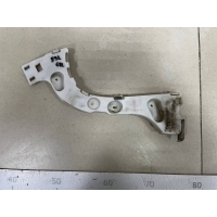 Кронштейн заднего бампера правый Ford Ford Focus 3 2011> 1742938