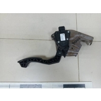 Педаль газа Nissan Nissan Terrano (D10) 2014> 180022703R
