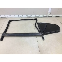 Стекло двери задней левой (форточка) Skoda Skoda Octavia (A5 1Z-) 2004-2013 1Z5845209G