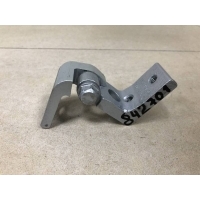 Петля двери задней правой верхняя Skoda Skoda Octavia (A5 1Z-) 2004-2013 1Z0833402B