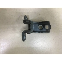 Петля двери передней правой верхняя Toyota Toyota Avensis (T250) 2003-2009 687100D010