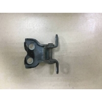 Петля двери передней правой нижняя Toyota Toyota Avensis (T250) 2003-2009 687300D010