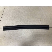 Уплотнитель капота Volkswagen Volkswagen Jetta (5K) 2011> 5C6823708