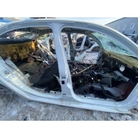 Порог со стойкой правый Skoda Skoda Octavia (A5 1Z-) 2004-2013 1Z5809606E, 1Z5809606C