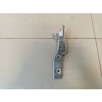 Петля капота левая Volkswagen Volkswagen Polo (Sed RUS) 2011> 6R0823301B, 6R0823301A