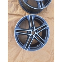 Колесо алюминиевая audi oe 80a601025h 8.0