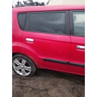 Дверь правая задняя kia соул 2009 rok 1e красные