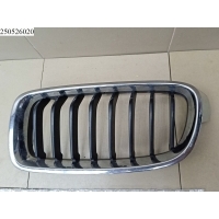Решетка радиатора левая BMW 3 серия VI F30 2011-2020 51137260497